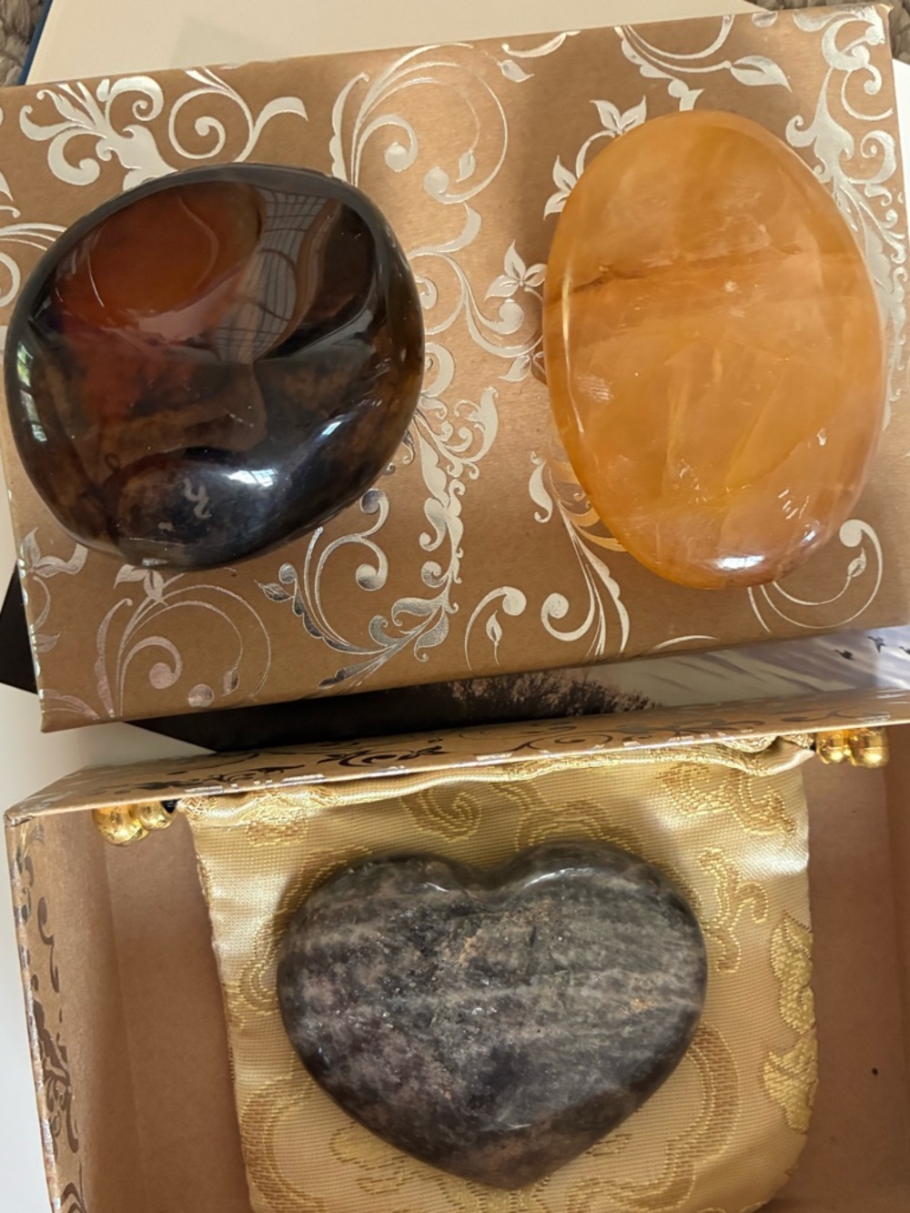 🔮 3 Piece Healing Crystal Gift Box - Sardonyx, Black Moonstone (rare set)⚡️